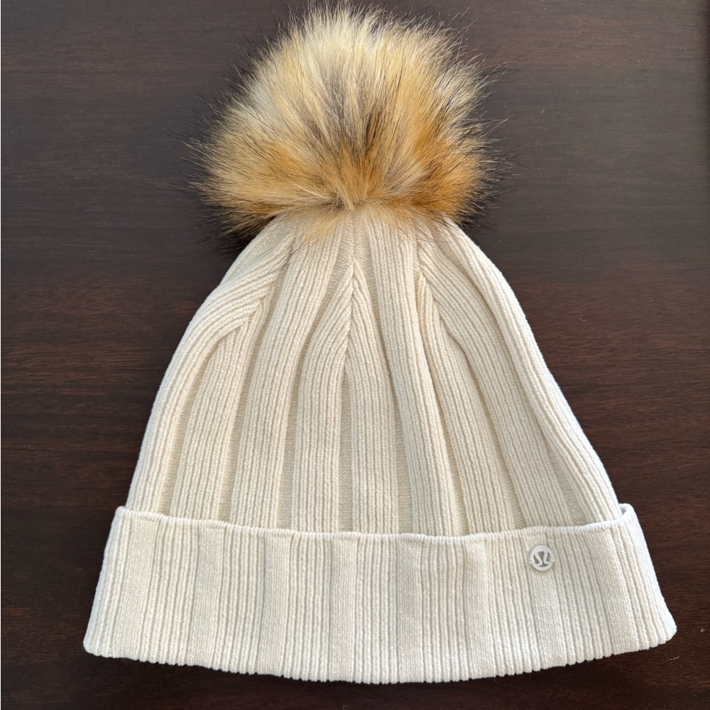 LULULEMON Cream Knit Beanie Hat